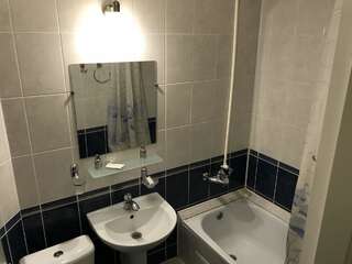 Отель Гостинично-Ресторанный Комплекс Николаев Николаев Люкс-1